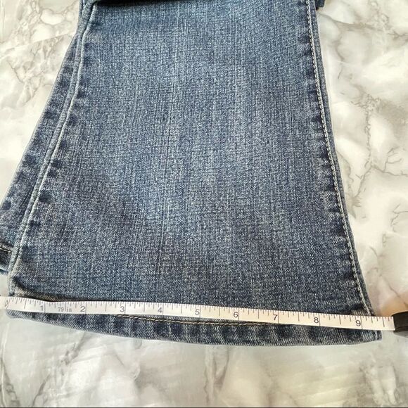 BLUENOTES Morgan Low Rise Flare distressed Jean 31/30 Medium Wash - Picture 13 of 14